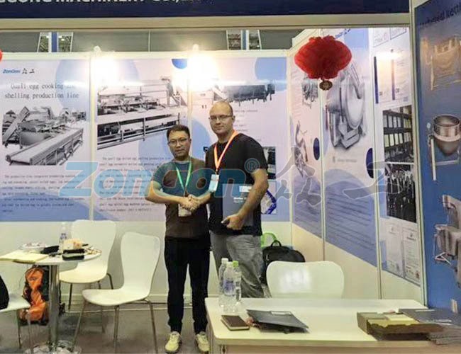 展會(huì)現(xiàn)場(chǎng)