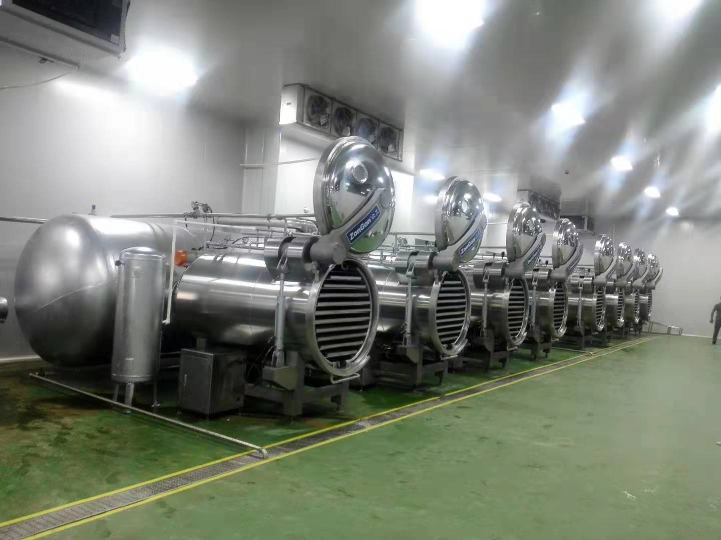 蘋果脆片變溫壓差膨化設(shè)備白皮書：解鎖“酥脆不油膩”的工藝密鑰與產(chǎn)能躍升方案